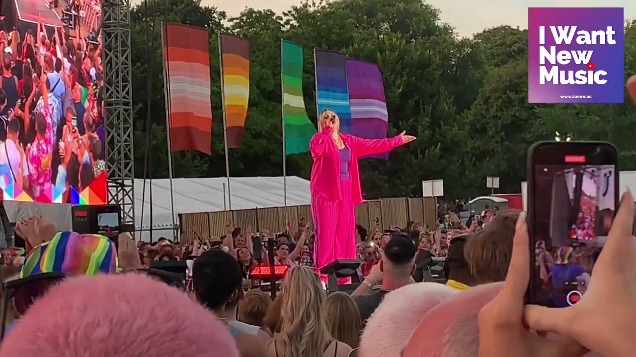Ella Henderson - Live @ Brighton Pride 2022