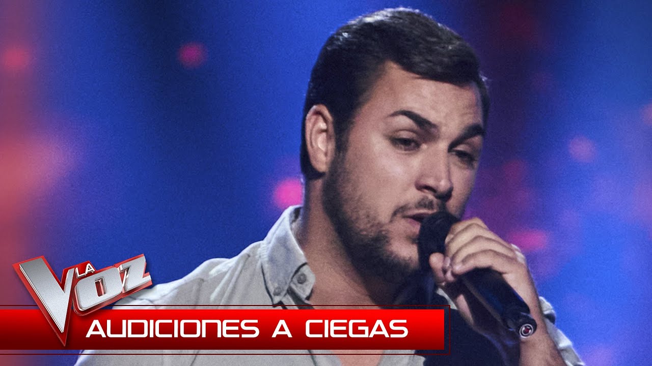 Fran Valero canta 