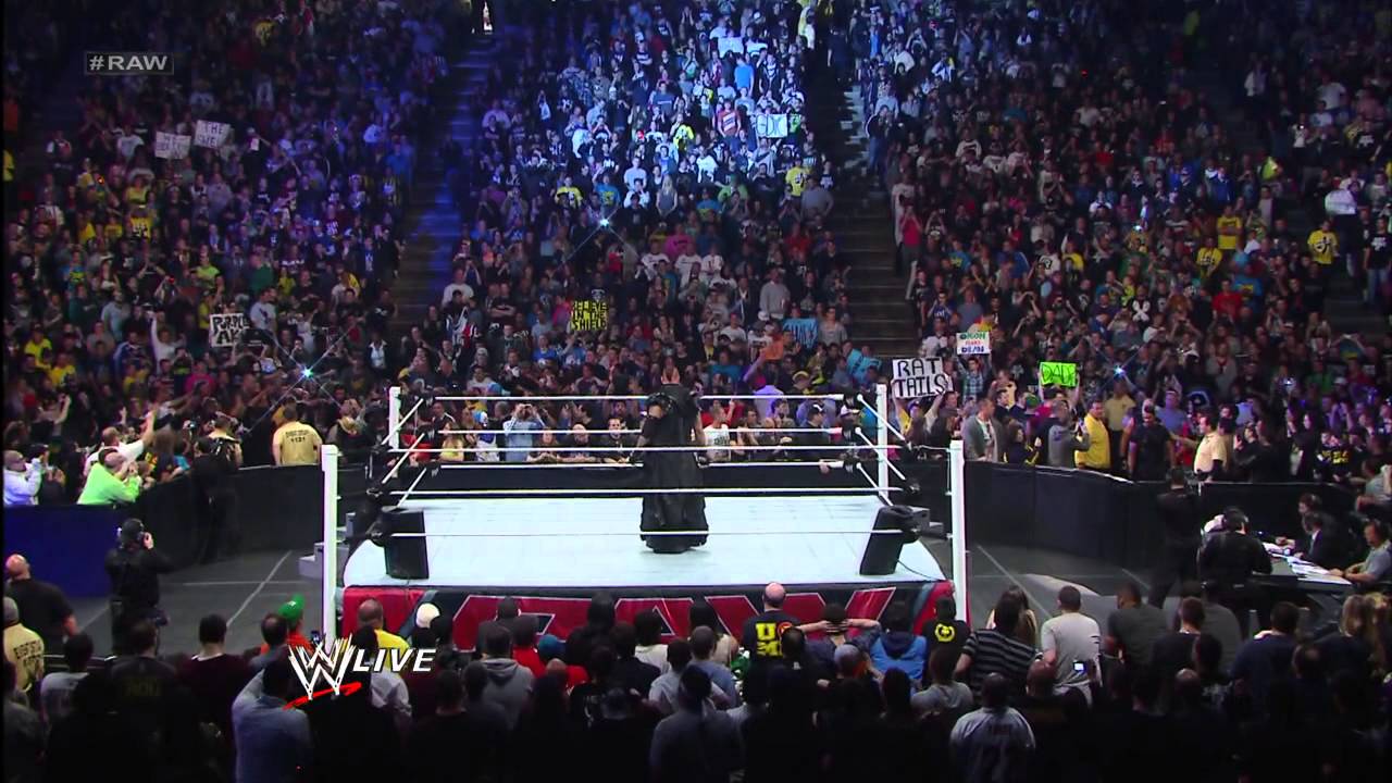Гробовщик, Кейн и Дэниел Брайан отбиваются от Щита: Raw, 8 апреля 2013 г.