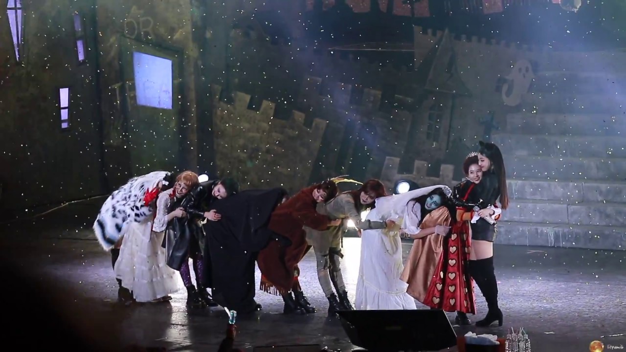 181028 (Once Halloween) Twice - Heart Shaker