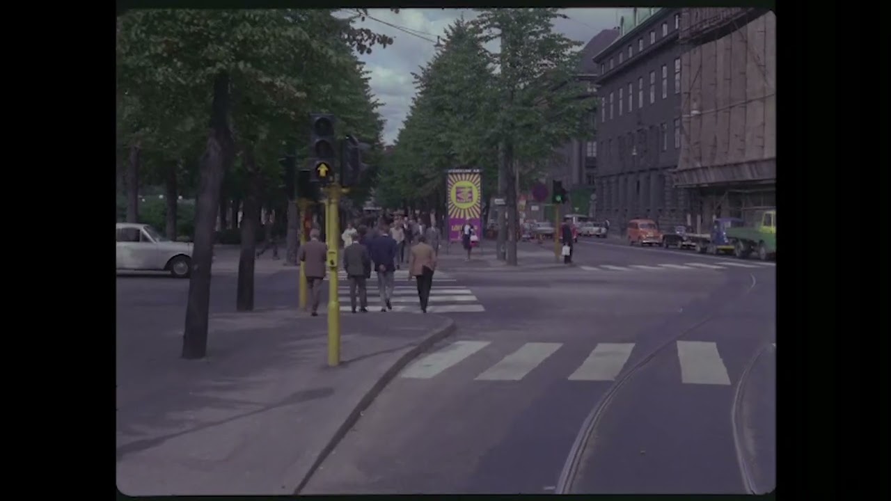 Följ med på en tur med spårvagnen på linje 7 genom Stockholm i mitten på 1960-talet.
