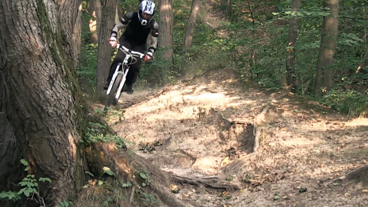 S03E02