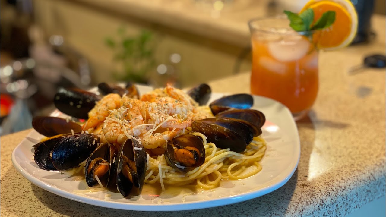 Spaghetti con Mejillones al Vino Blanco