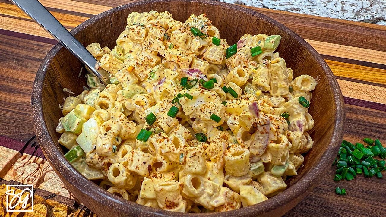 Easy Southern Macaroni Salad – Creamy, Tangy, and Delicious!