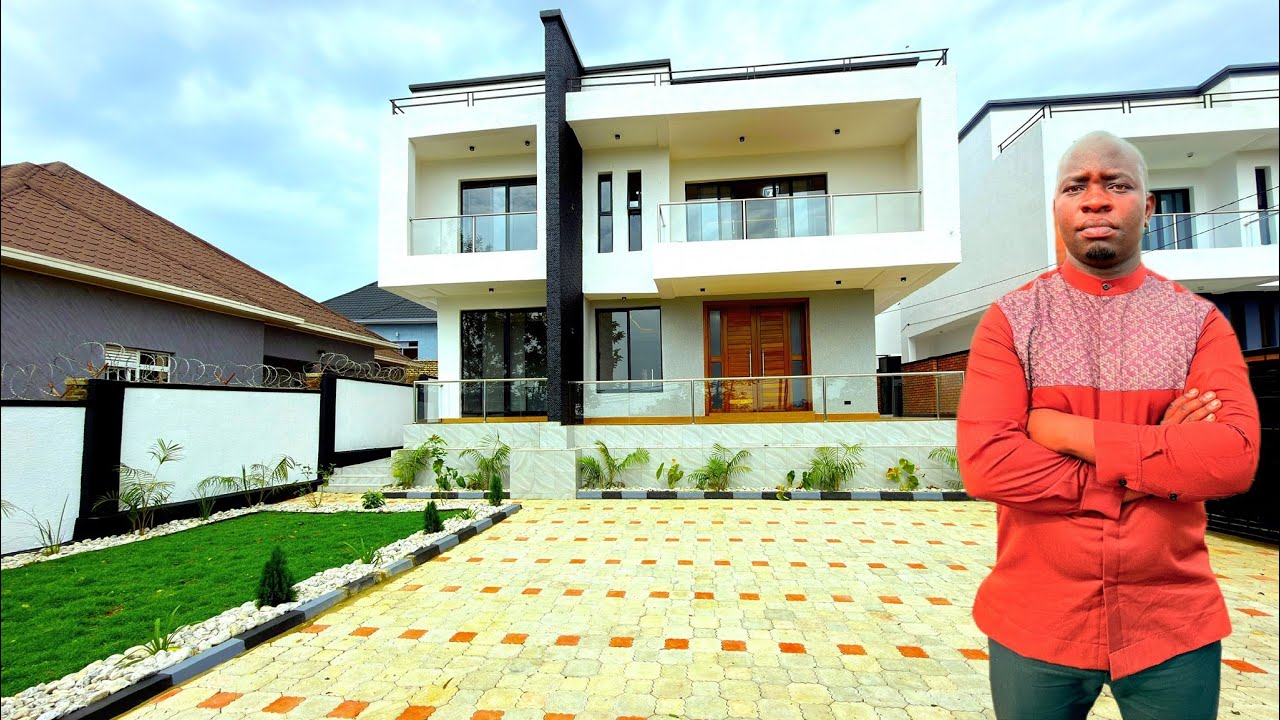 KIGALI RWANDA MUREBE INZU YITAJE YAMBERE NZIZA NINI IRIMO IRAGURISHWA KUGICIRO CYIZA IYII NZU NININI