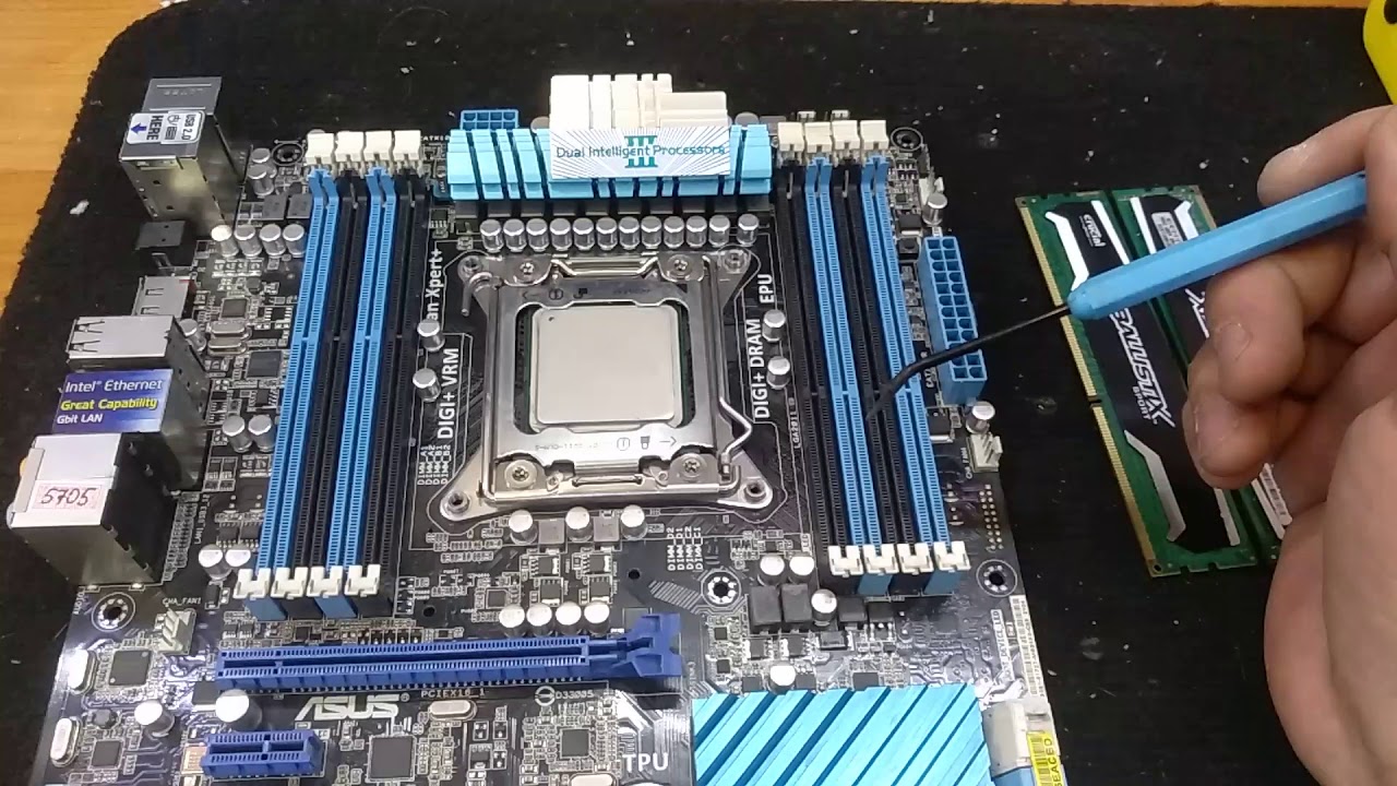 Asus P9X79 с пробитым питанием памяти. Видео-отчет.