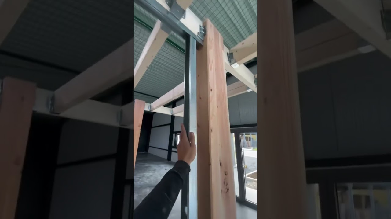 R&eacute;alisation de cloison metal stud + osb ✌🏼