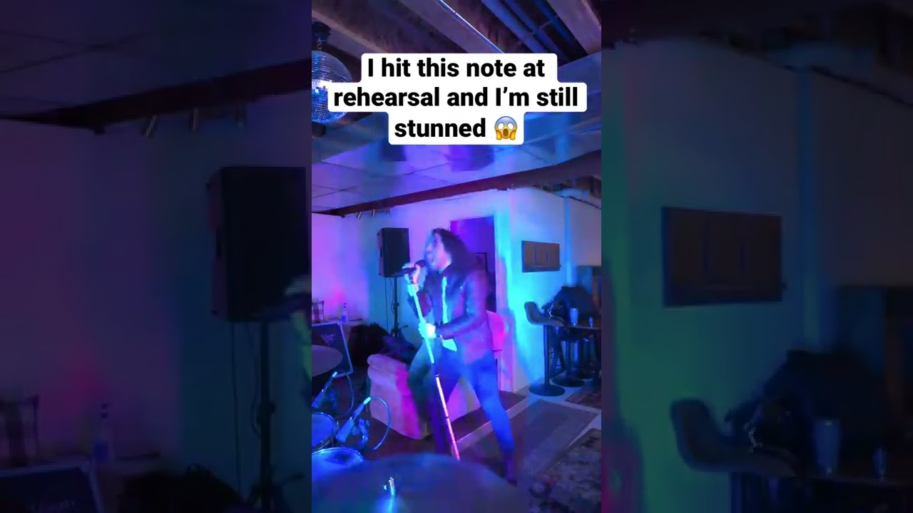 #singers #singerstar #singer #vocalists #vocals #livesinger #leadsinger #rocksinger #sing