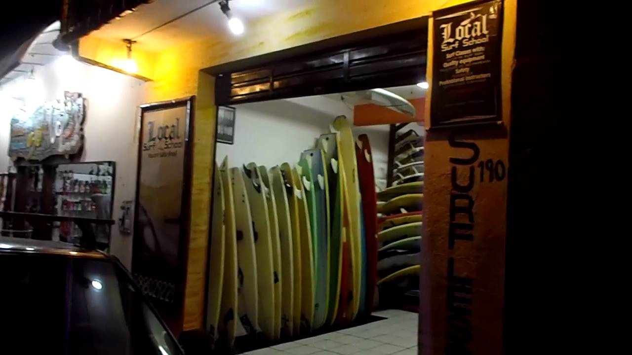 Itacaré  - Bahia, rua principal, pousadas restaurantes.....