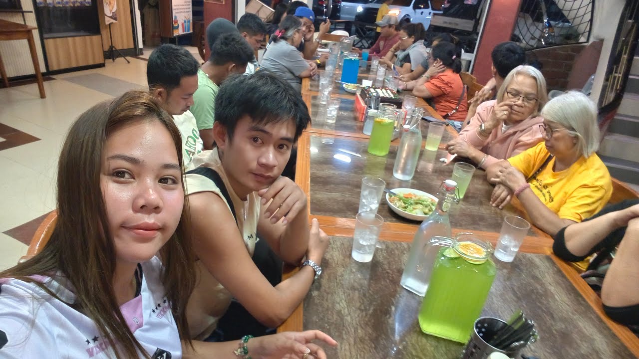 MAY NAGPA DINNER SA AMIN!