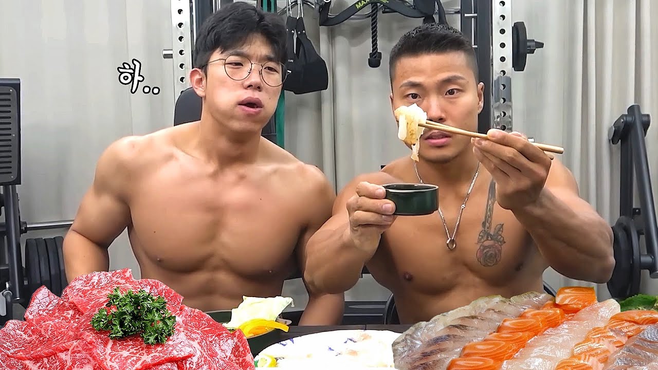 다이어트 때문에 배고픈데.. 동생놈이 치팅데이라네요