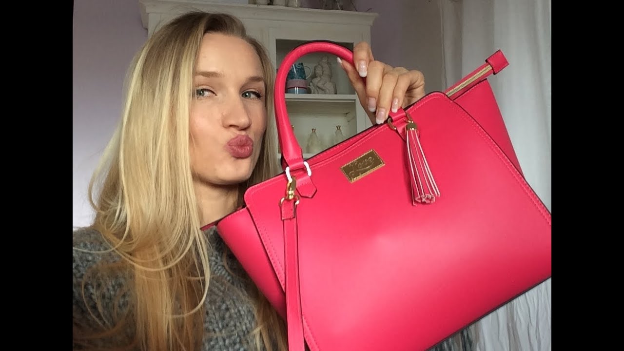 Was ist in meiner Tasche? What's in my Purse?!