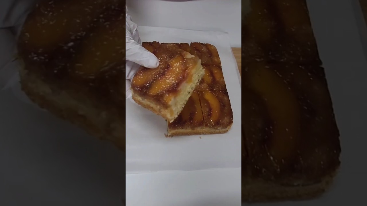 Персиковый перевернутый торт 