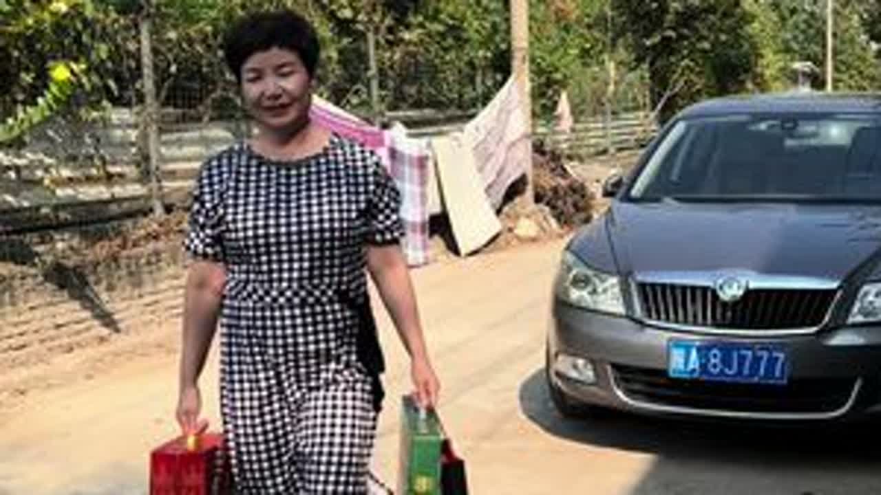 不管相隔多远，世界上只有父母的心永远记挂着你#陕西方言 #剧情 #剧情演绎 #稻庄碎戏