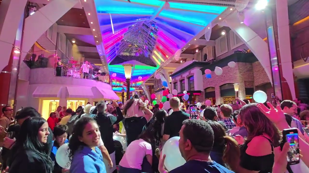 Allure of the Seas: Big Balloon Drop Party