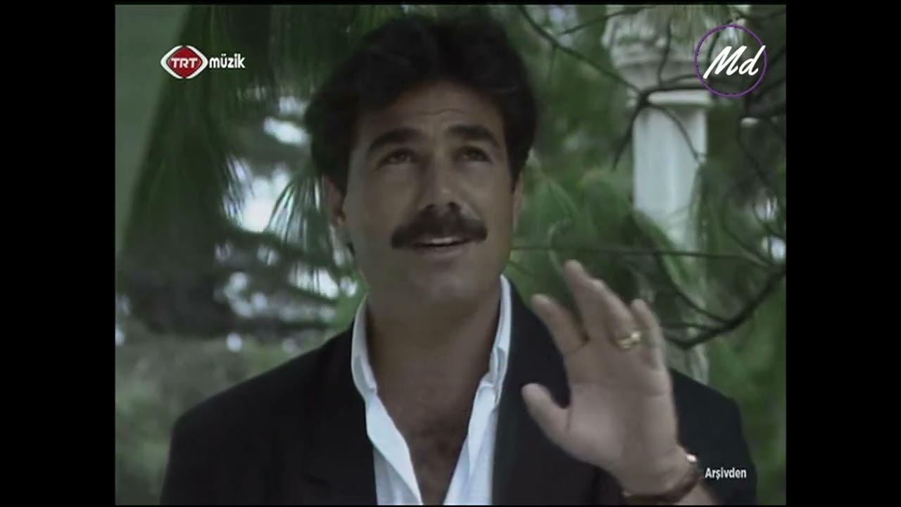 Faruk Tınaz / Günlerim Yıllarım Hazana Varmış & Hasreti Yıllara Sor