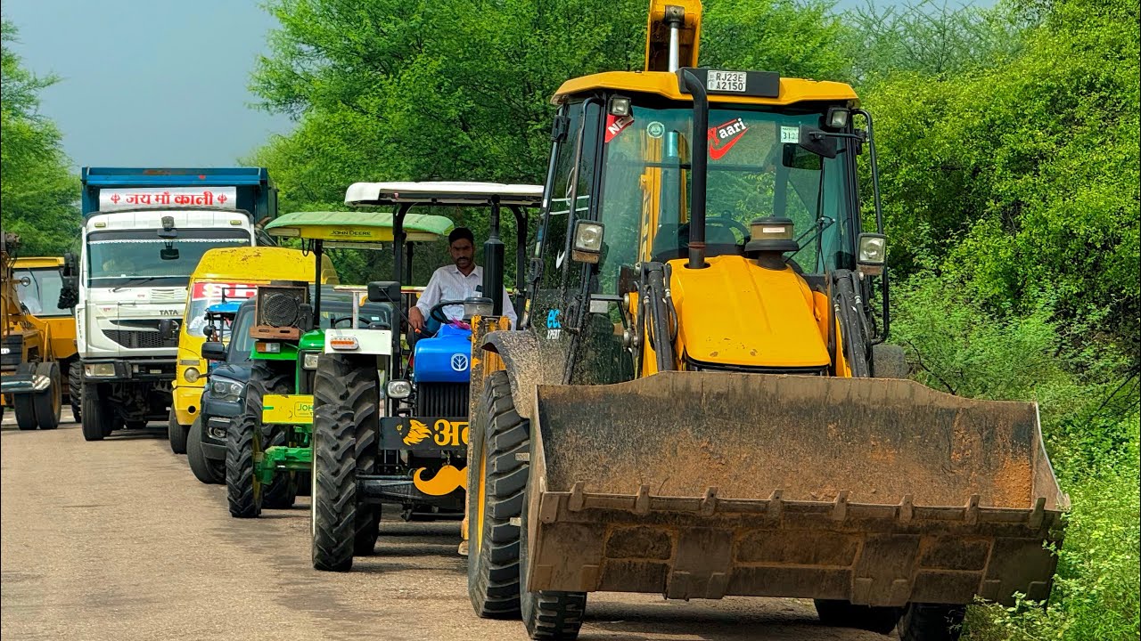Jcb 3dx loading Mud in TATA Tippers Tractors Swaraj 855 Fe New Holland 3630 Tractor 4x4 Thar Truck