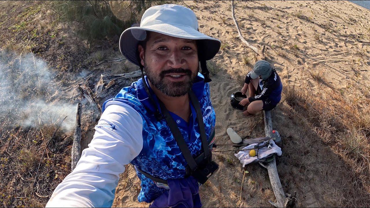 Мы дошли до места, куда можно добраться только на лодках.