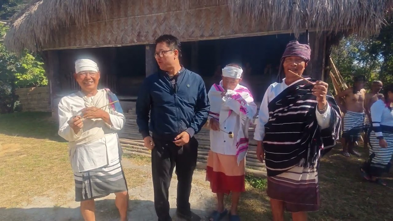 Falkawn-a Zokhua (Mizo Typical Village) I Tlawh Tawh Em?