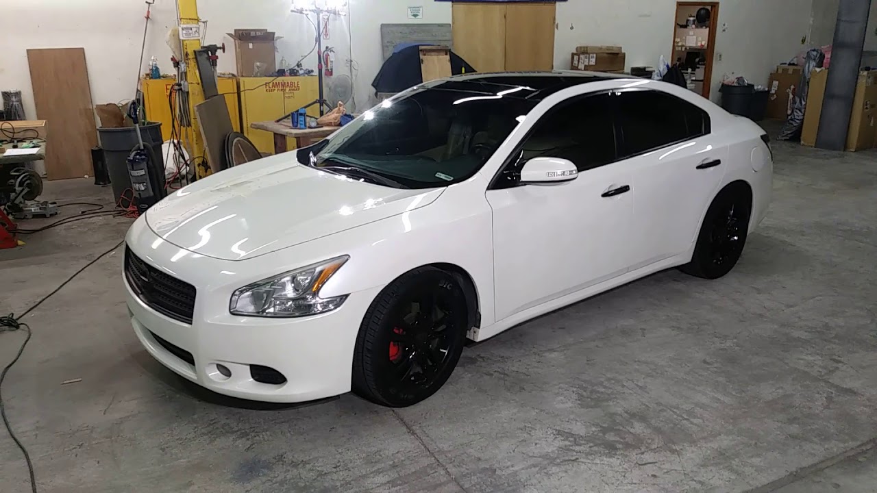 White maxima custom