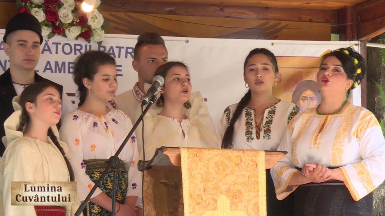 Ana Ramona Urjan și Grupul vocal tradițional al Colegiului Național "Dinu Lipatti"