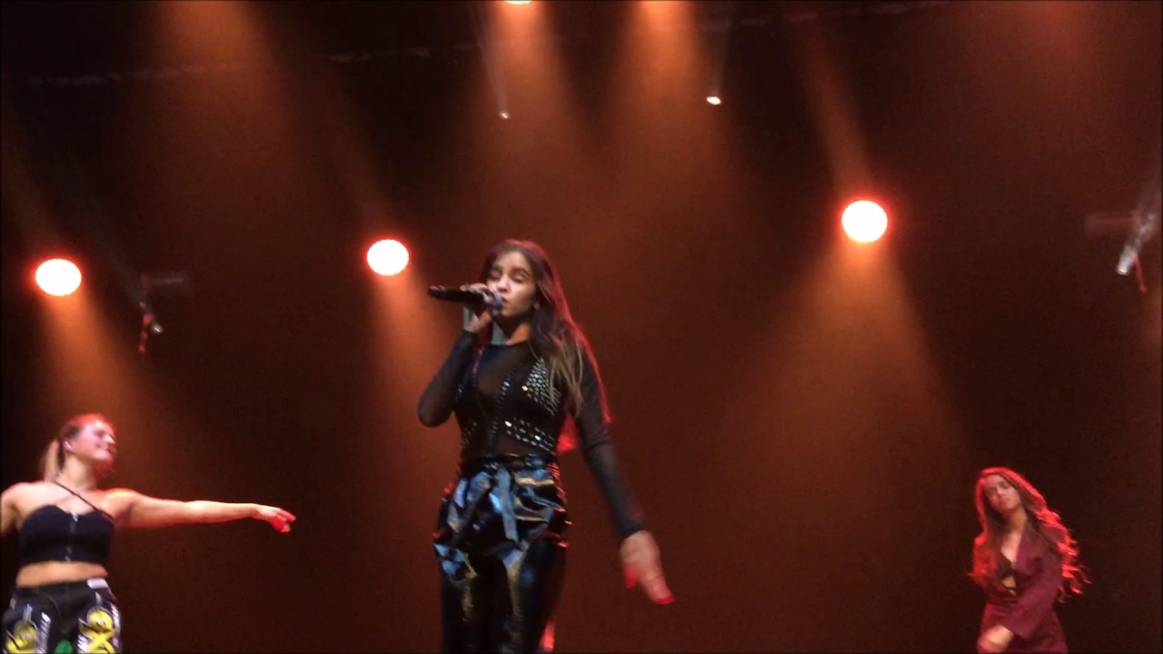 Lovecation - TP4Y (OMG Hitkrant @ Tivoli Utrecht)