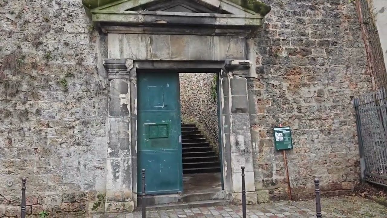 Passage rapide au cimetière