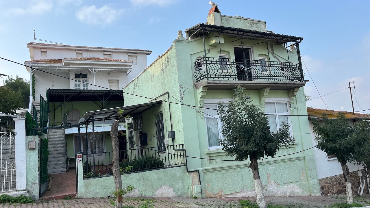 15.500.000 Tl. Büyükada Emlak’tan 3 Bağımsız Bölümü Olan 5+3 Müstakil Ev
