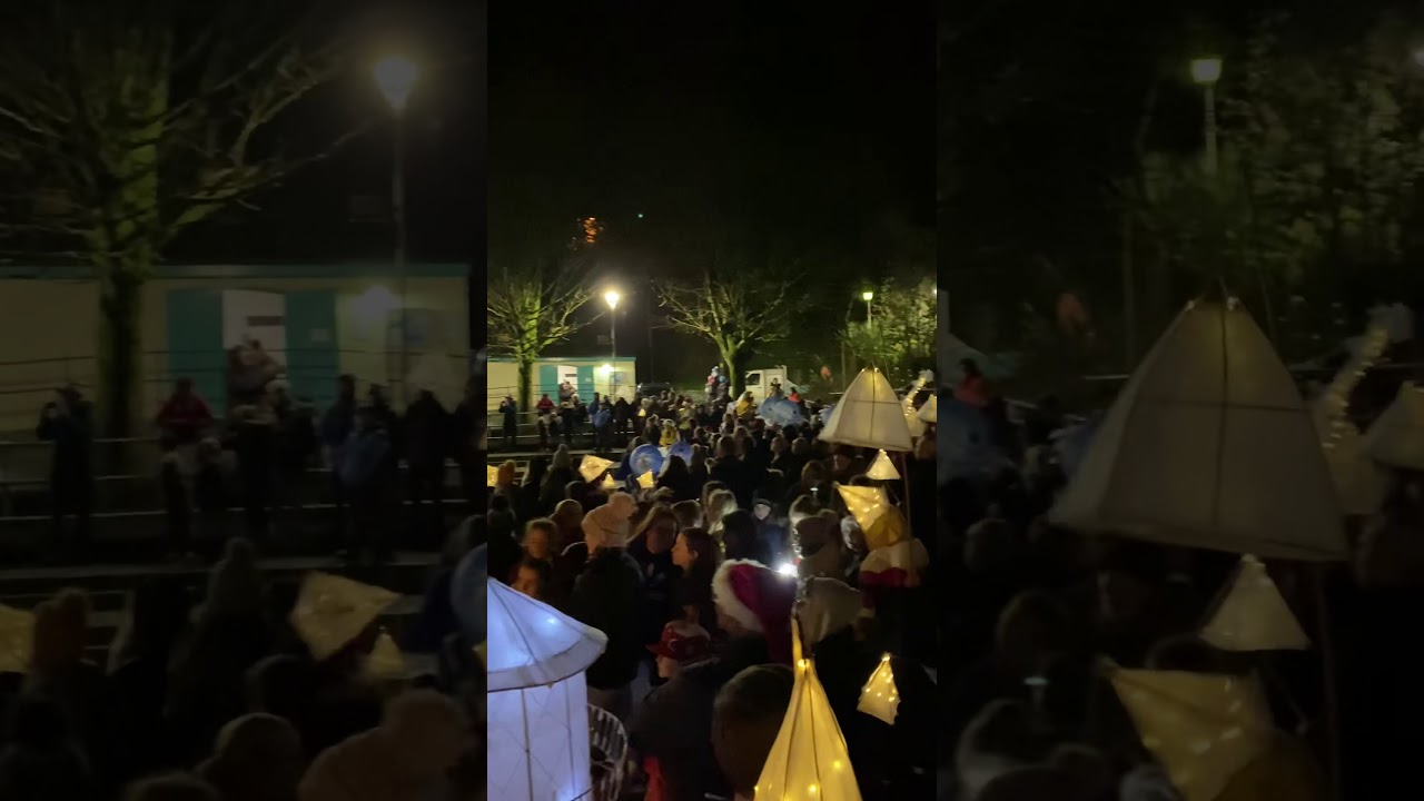 Saundersfoot Harbour's Christmas Tree lights get turned on & the Lantern Parade