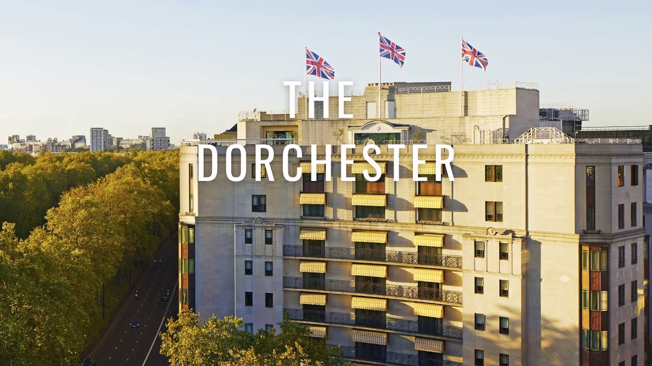 THE DORCHESTER 5-Star ✨ Best Luxury Hotel in Mayfair London | 🎄 Walk Tour Christmas Lights 🎁  |