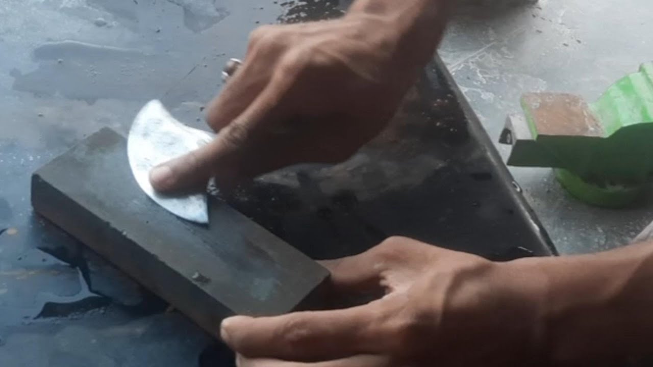 How to sharpen a Blade of Round Knife