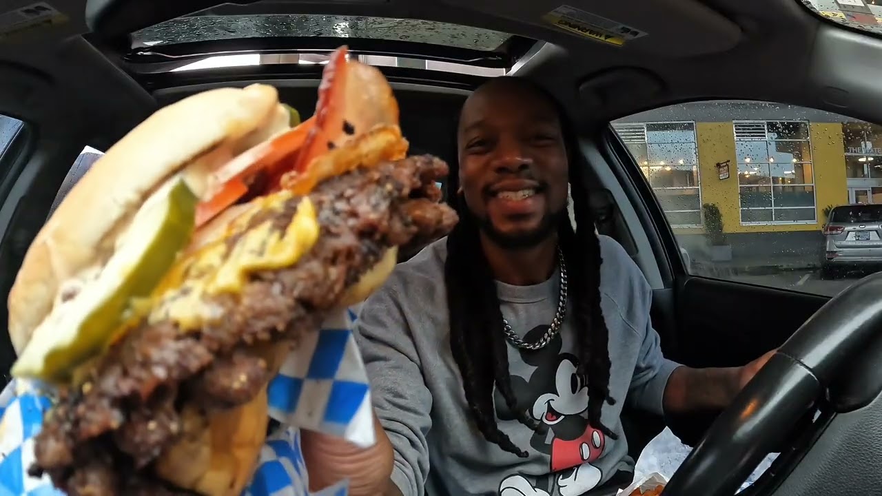 MooseLifeFood x Wolf’s Head Burgers & Malts 🍔🔥Попробовали двойной бургер «Смэш» с беконом и яйцом