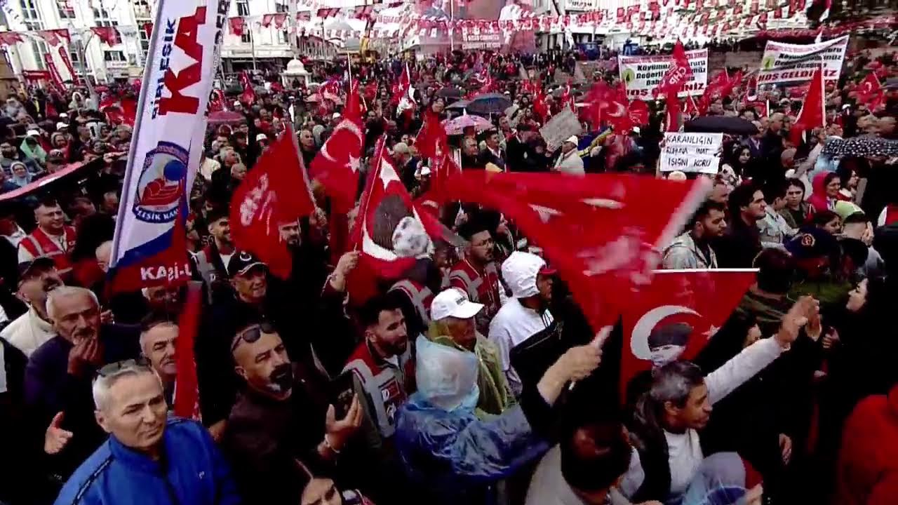 Yozgat Cumhuriyet Meydanı'nda "Millet İradesine Sahip Çıkıyor" Mitingimizi gerçekleştiriyoruz