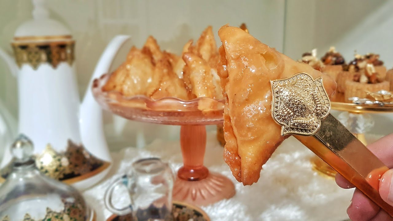 أروع صامصة تقليدية جزائرية 🇩🇿 مشلفطة و منفخة مع كل أسرارها لا يفوتكم | حلويات العيد 2020