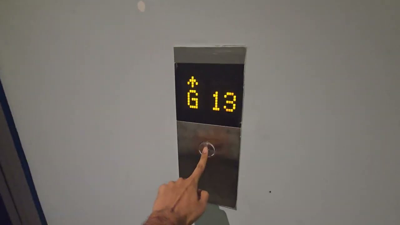 1990s (mod. 2018) Toshiba Lifts - Ibis Styles Bukit Bintang Kuala Lumpur