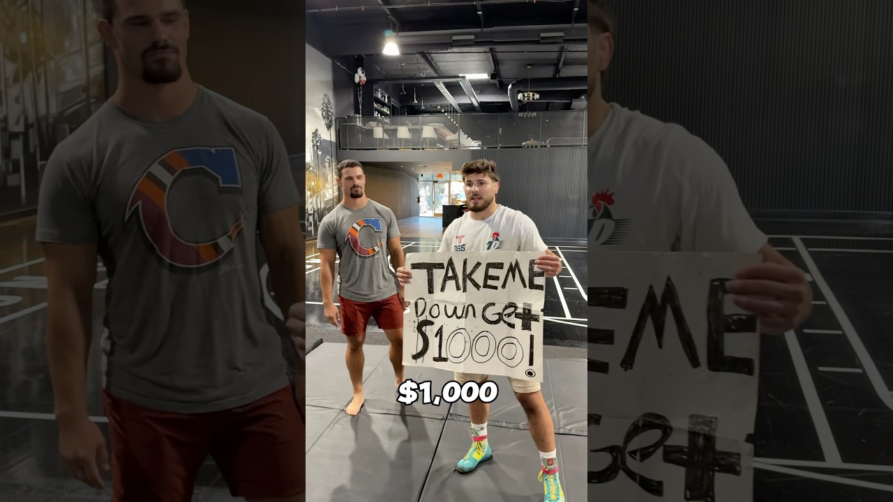 Борец D1 принимает вызов в размере 1000 долларов 😬 #рестлинг #ufc #тренировка #шорты #длятебя