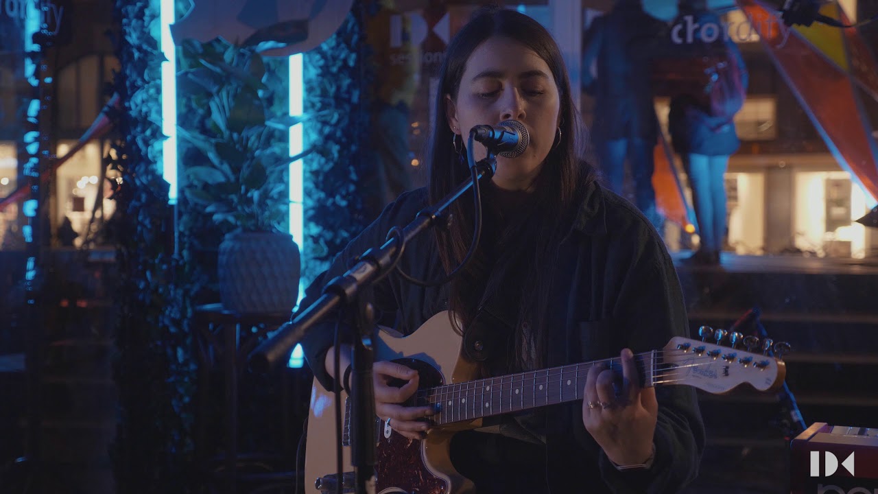 Sorcha Richardson - High In The Garden (Live Session at ESNS20)
