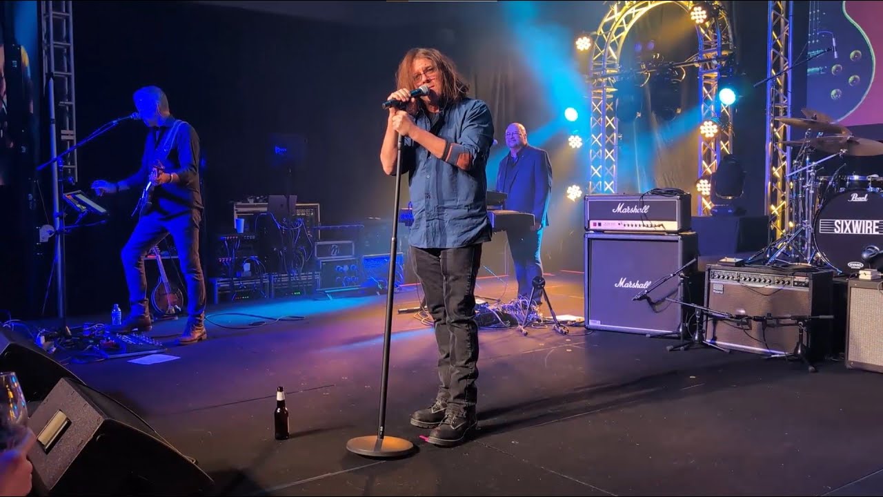 Christian Kane singing 