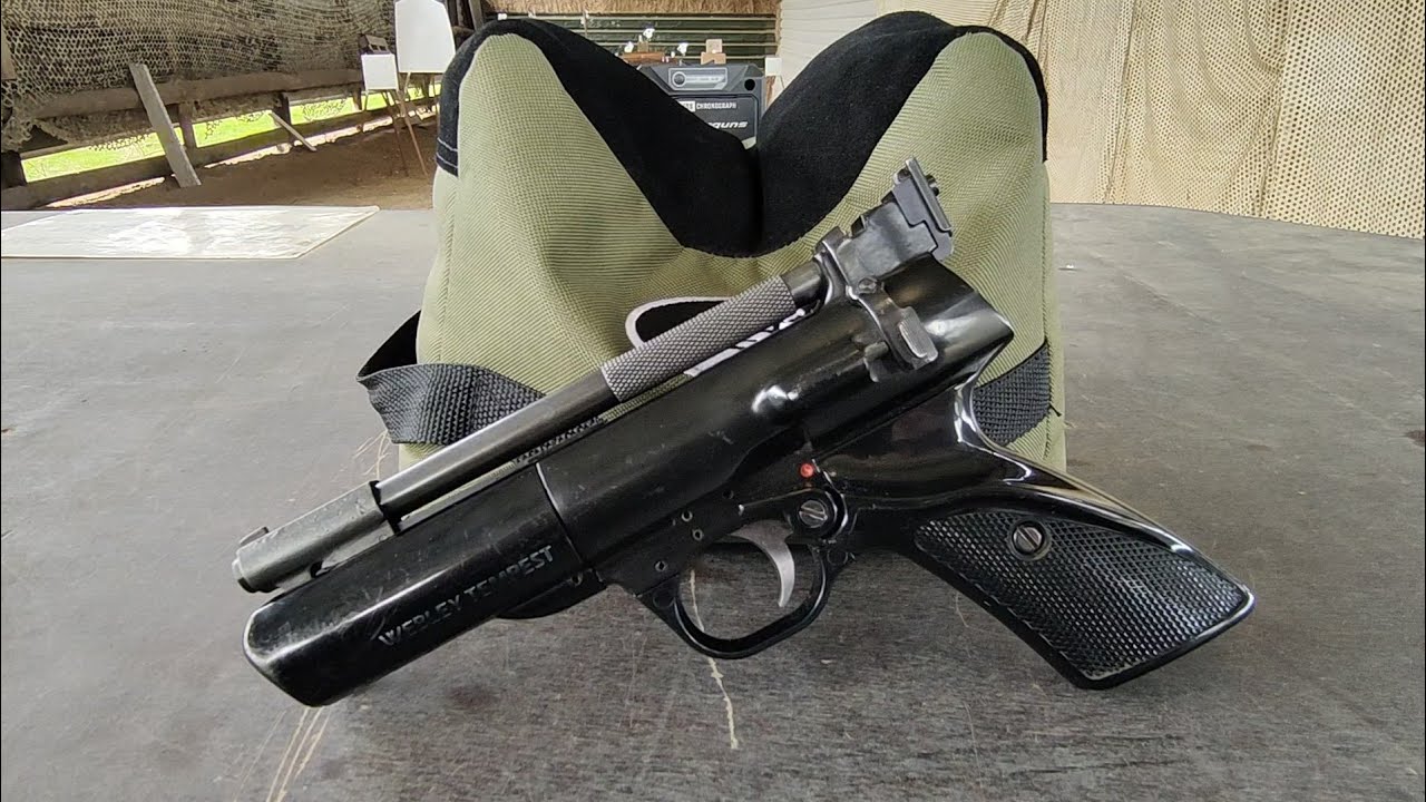 Pistol shooting at Pete's Airgun Farm: Webley Tempest