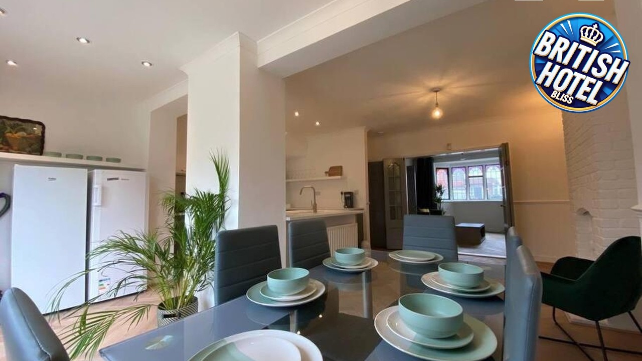 Lovely, recently refurbished four bedroom house.. | London, United Kingdom | Hotel Review 🏨