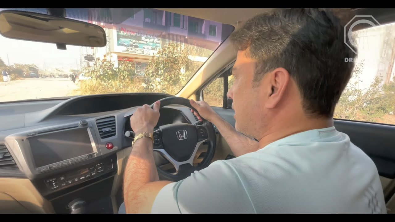 How to use Steering Wheel Properly: Push & pull steering, Hand over hand steering Techniques (Urdu).