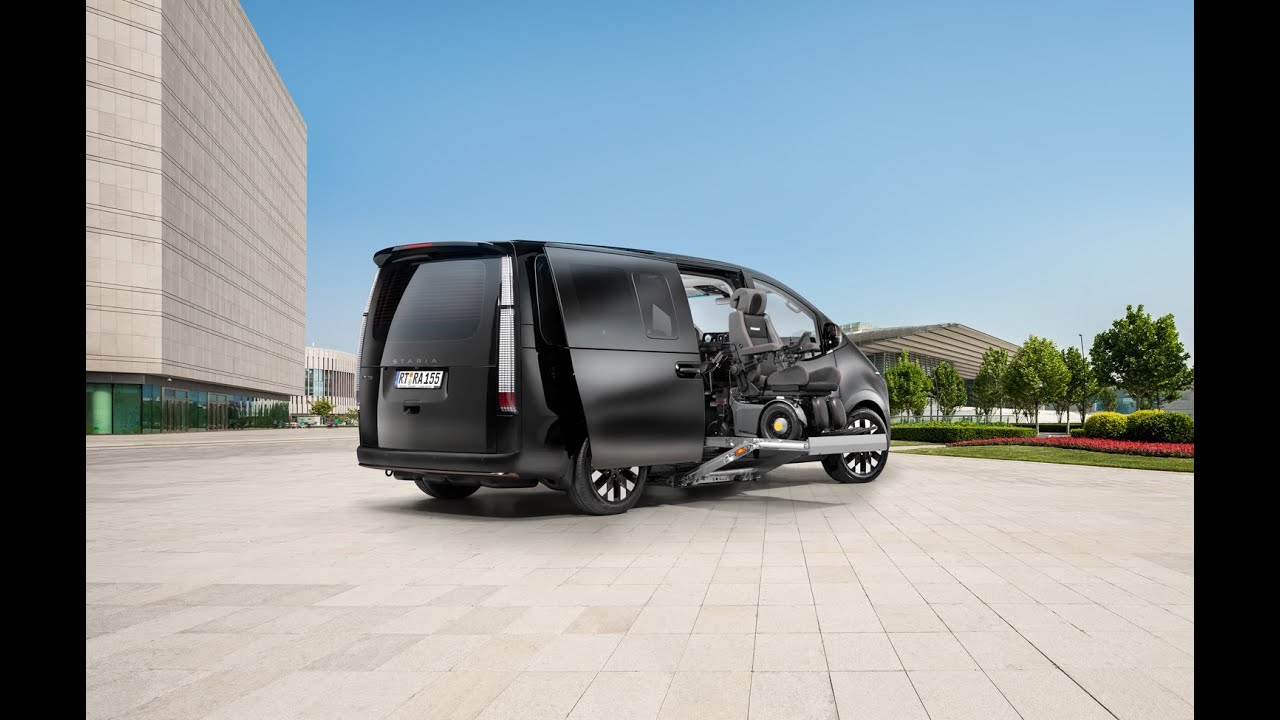 PARAVAN Hyundai STARIA: Our new space miracle!