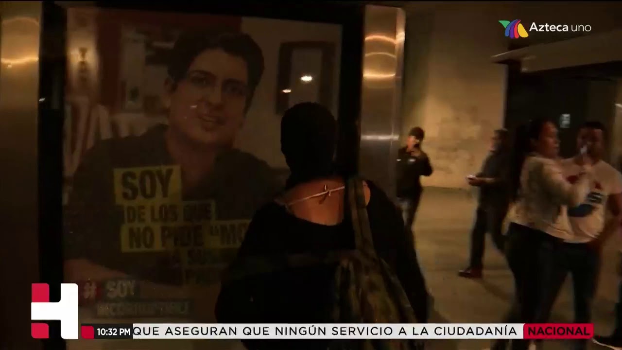 Feministas realizan actos de vandalismo en marcha de violencia contra la mujer