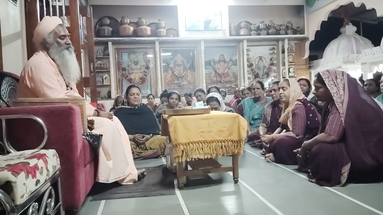 ફકકડાનાથ બાપા ના સાનિધ્યમાં સતસંગ મંડળ