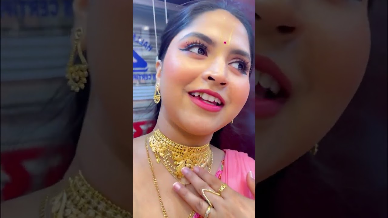 মায়াপুর থেকে ফেরার পথে কৃষ্ণনগর সোনাপট্টি তে ঢুকে সায়ক জোর করে দোকান খুলিয়ে সোনা কিনলো