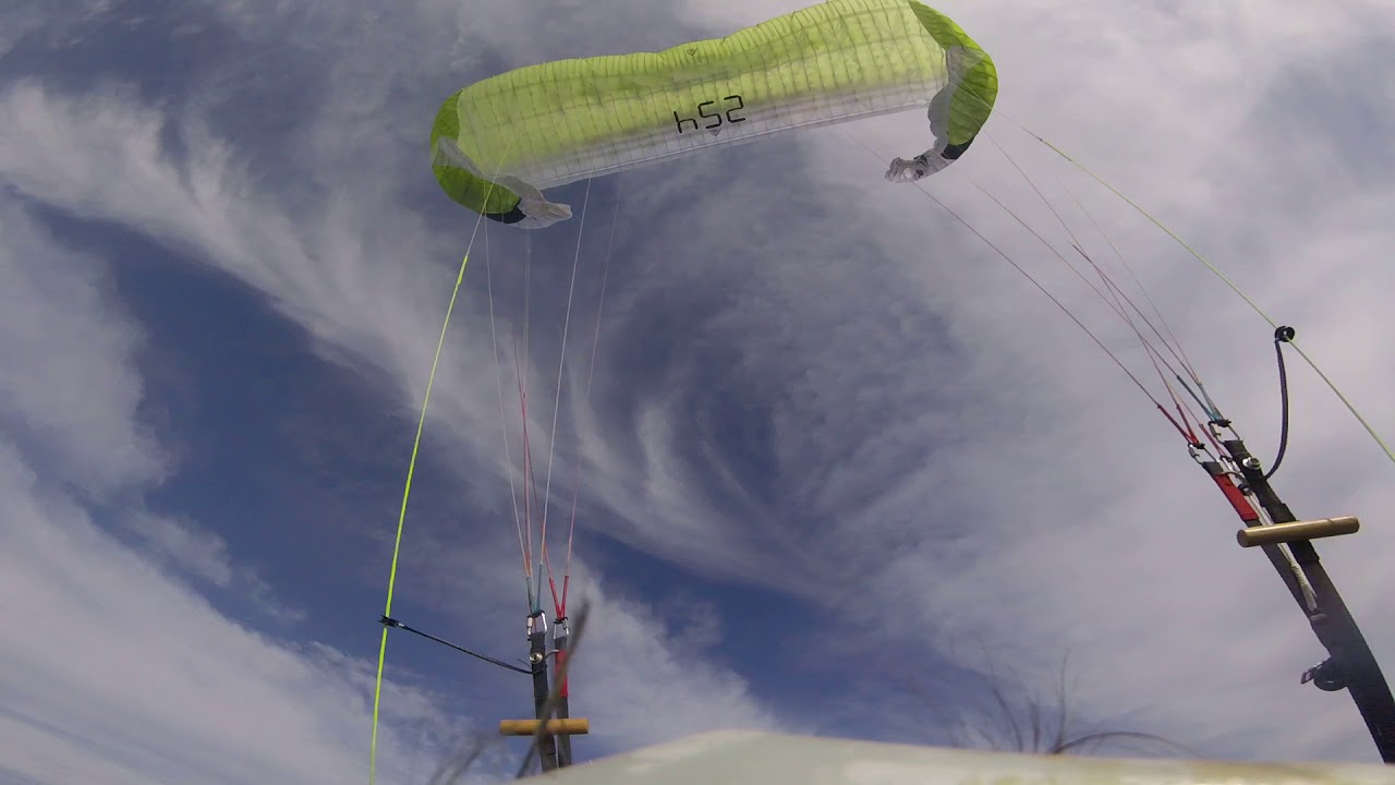 A handful of fast exits & stalls on the Flow XCRacer. (while boiling a kettle in my harness!)