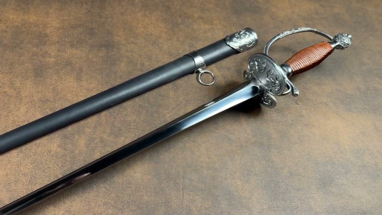 The Small Sword, by Cold Steel! #aryastark #got #gameofthrones #swordfighting