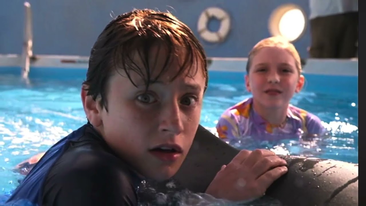 Dolphin tale 3 slideshow, part 4￼￼