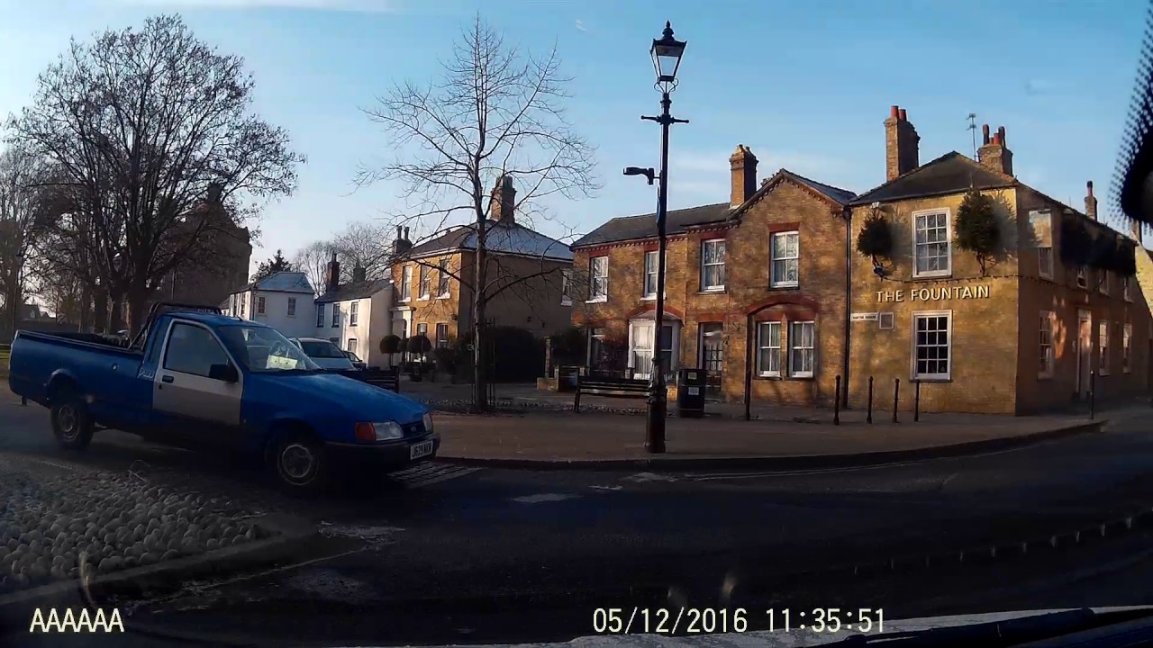 Cambs Dashcam - Ely, Cambridgeshire: Pickup driver doesn't look/give way to the right at roundabout.