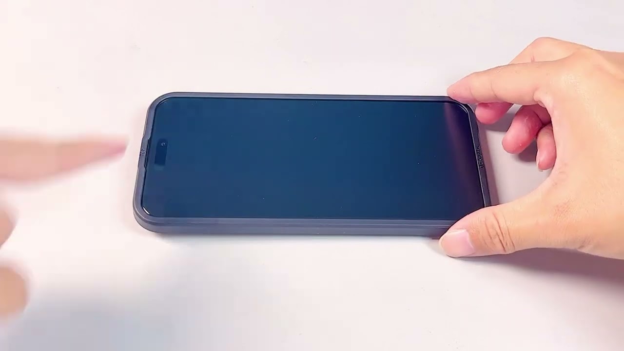 Installation Guide of Mothca Matte Privacy Screen Protector for iPhone 16 Pro/16 Pro Max